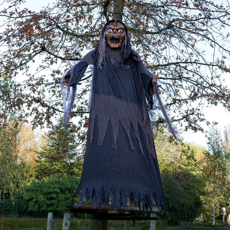 Décoration De Zombie Géant A Suspendre Décoration De Zombie Géant A Suspendre