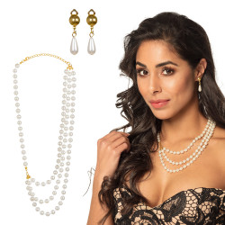 Collier En Perle et Boucles...