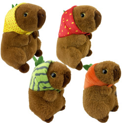 Peluche Capybara Assis Avec Bonnet Fruit 15cm